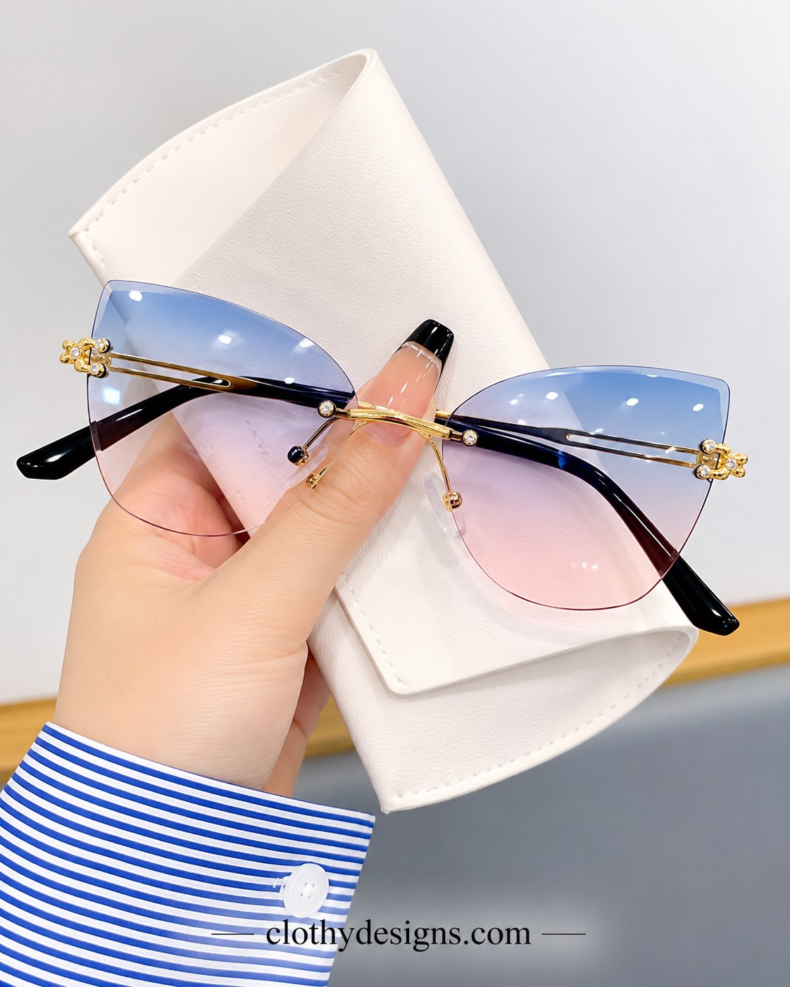 Women’s Rimless Cat Eye Sunglasses – Gradient Lens UV400 Protection Fashion Party Shades